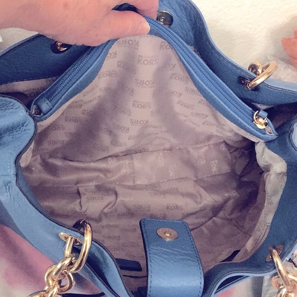 LG Michael Kors Tote Bag - Picture 8 of 12